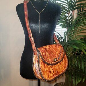 Vintage Maxine Boho Leather Crossbody bag – Rustic Brown Embossed & Hand -stitch